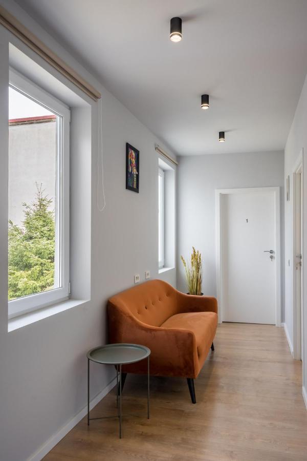 Cute Central Apartments In Villa Бухарест Экстерьер фото